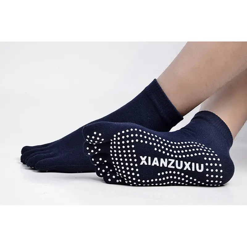 Non-Slip Five-Toe Men’s Pilates & Yoga Socks – Breathable Cotton Grip Socks