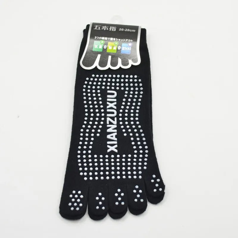 Non-Slip Five-Toe Men’s Pilates & Yoga Socks – Breathable Cotton Grip Socks