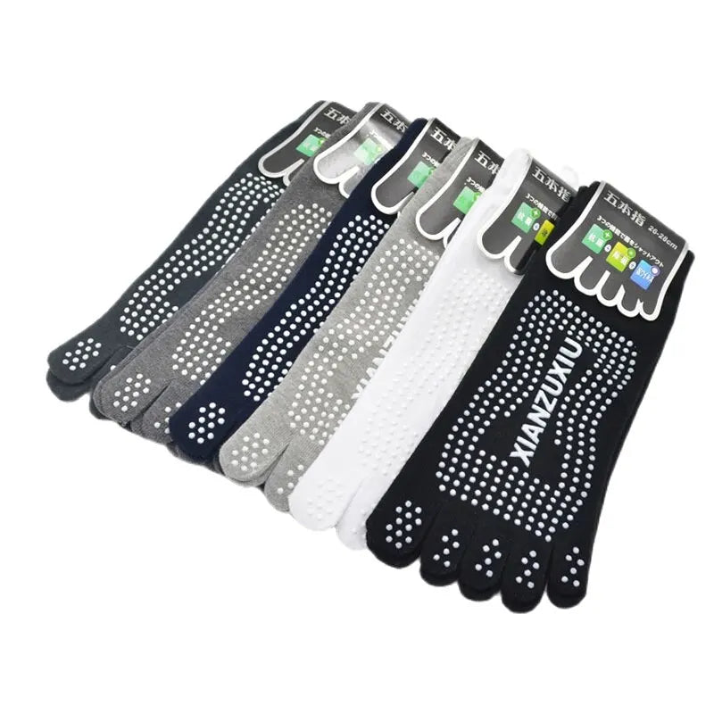 Non-Slip Five-Toe Men’s Pilates & Yoga Socks – Breathable Cotton Grip Socks